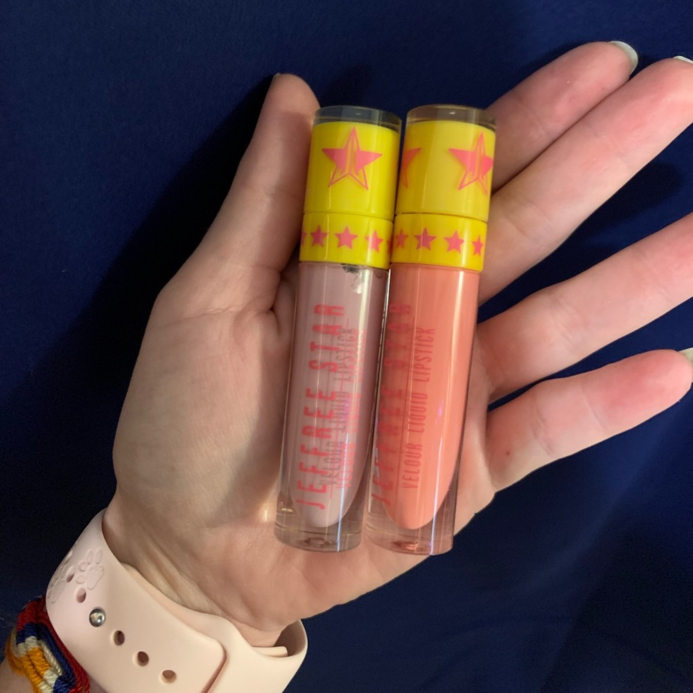 COPY - Jeffrey Star Velour lipstick